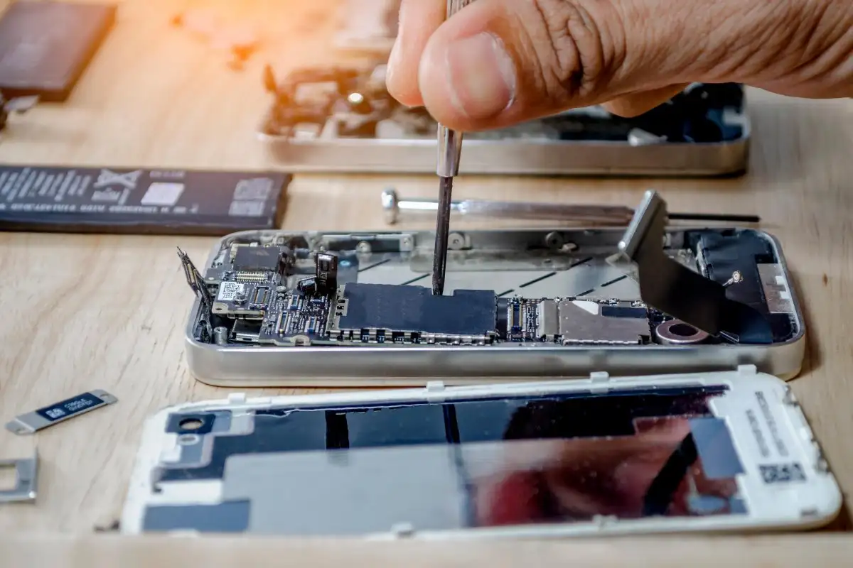 Samsung mobile phone repair Dubai