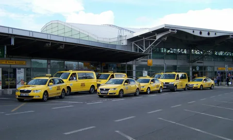 Toronto Island Airport Taxi