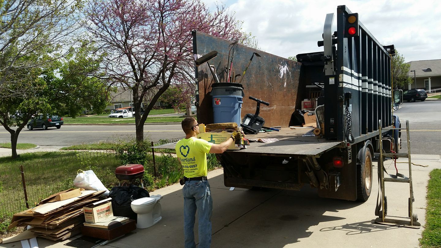 hauling services in Louisville, Ky