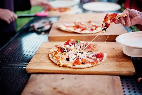  woodfired pizza catering Sydney 