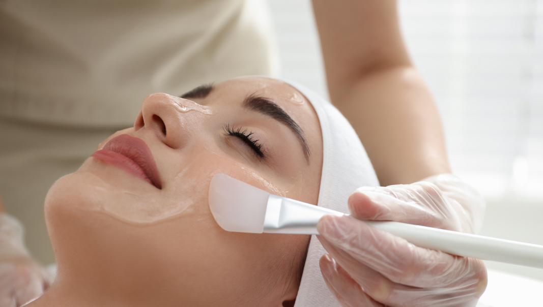 Chemical Peels in Riyadh: Cost, Benefits, and What to Expect