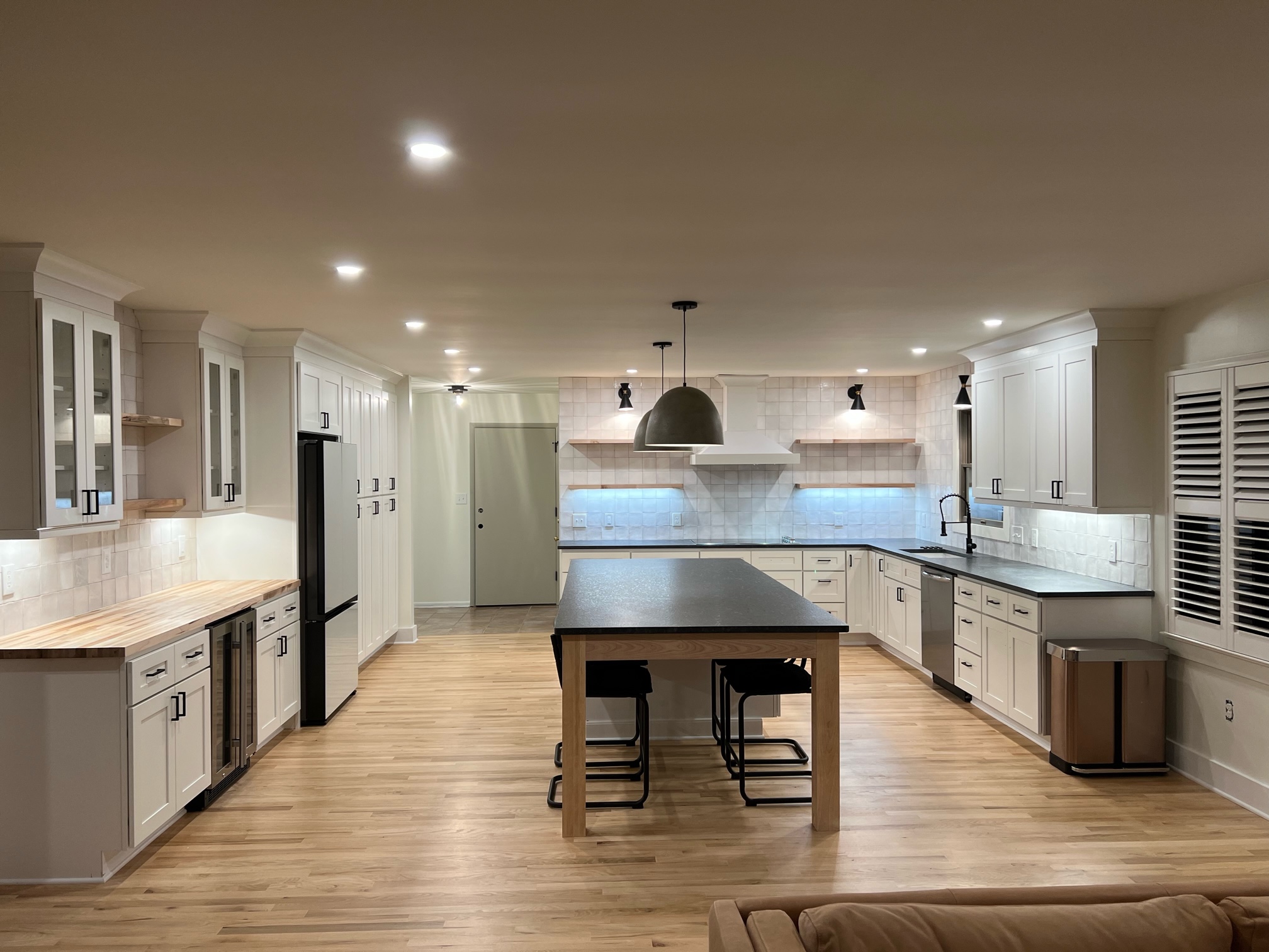Modern Kitchen Cabinets