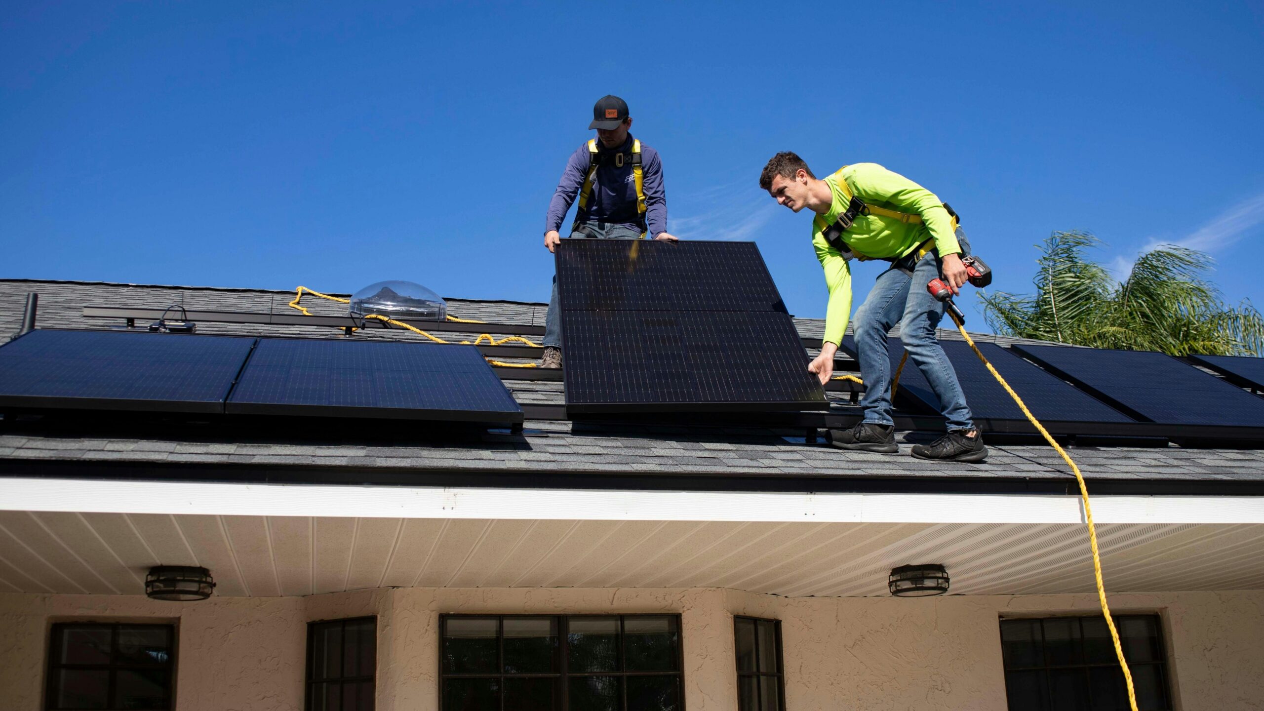 Understanding the Cost vs. Savings of Solar Panels Over Time