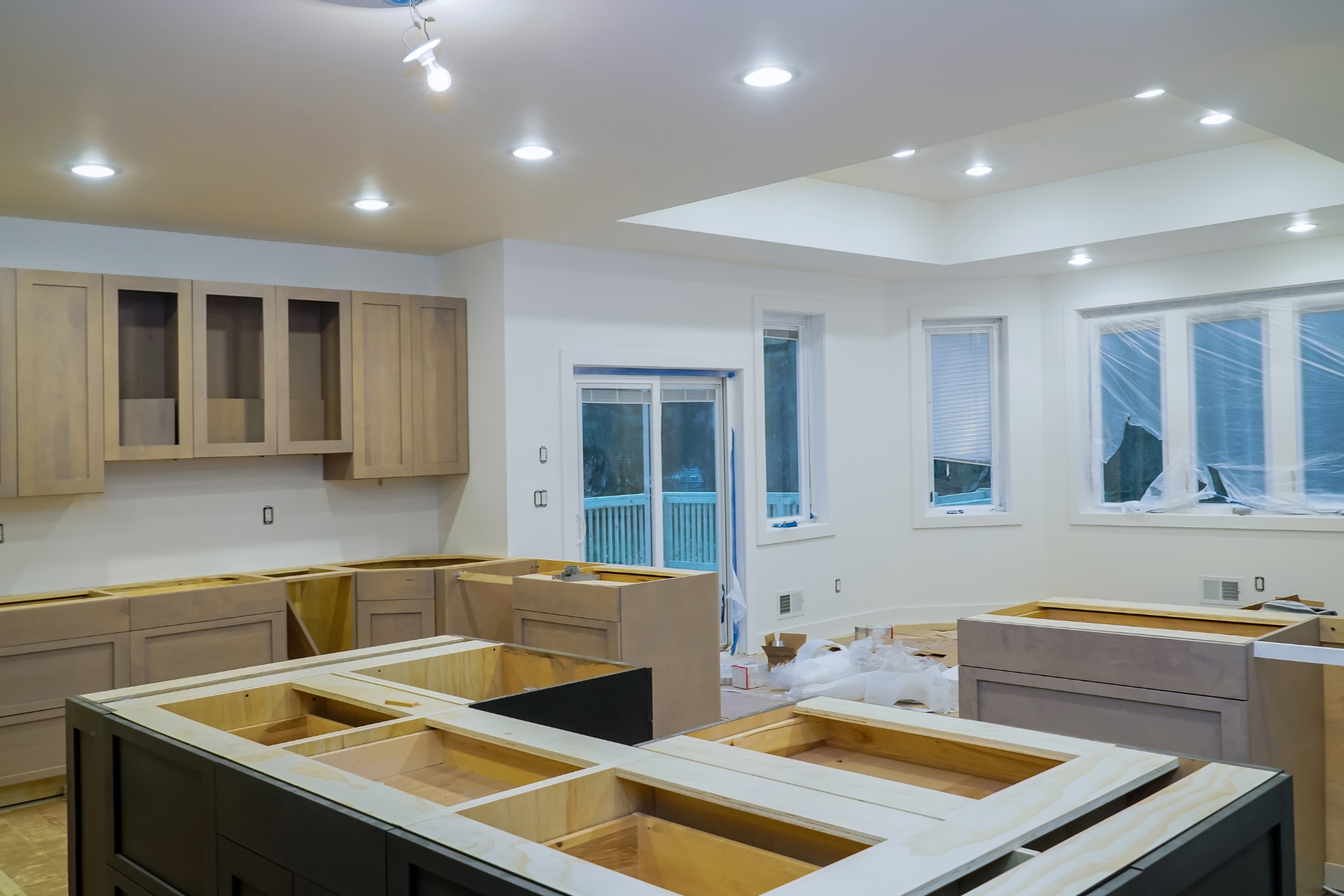 Why Your Kitchen Remodel in Brampton Needs a Pro (Not Pinterest)