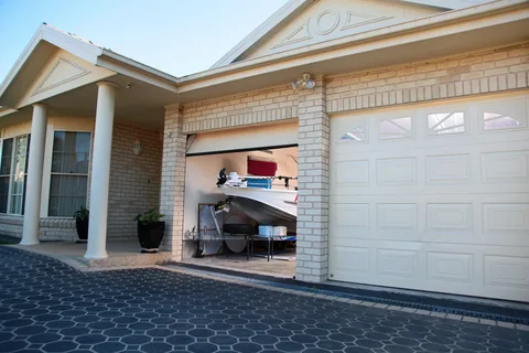 garage doors Sydney prices