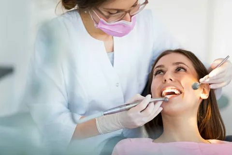 Cosmetic Dentist Newtown