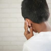 manage ear pain