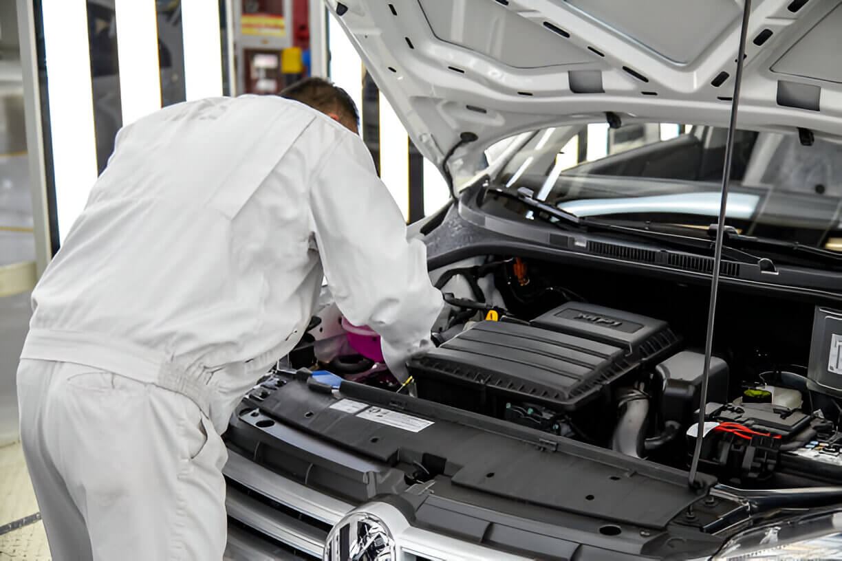 Car Battery Replacement Dubai