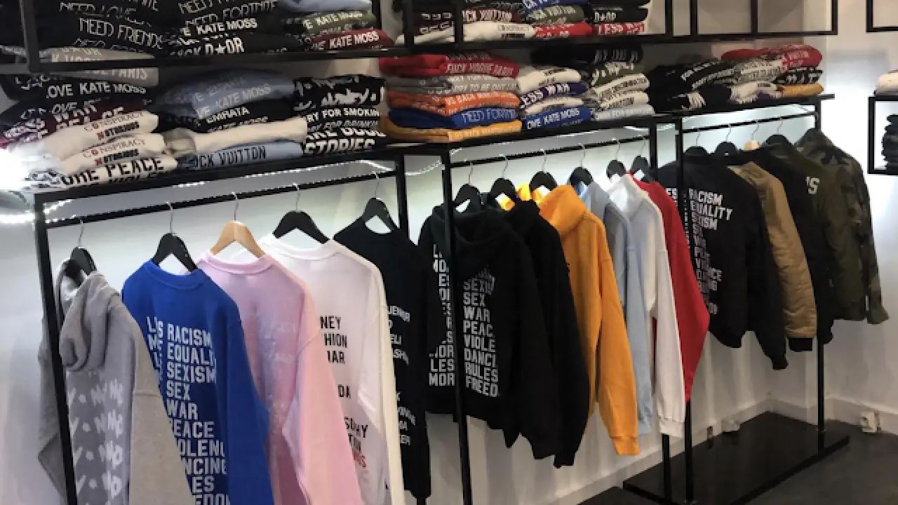 Pull Atnt Paris