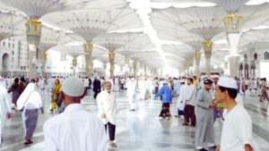 At Cheap Umrah Packages, we ensure that every member of your family has a safe, comfortable, and spiritually uplifting journey.