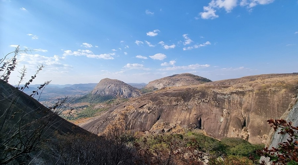 Domboshava Caves – Ancient Art and Scenic Hikes