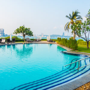 swimming pool installer