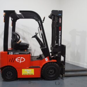 Efficient Solutions with Electric Forklifts for Modern Warehouses