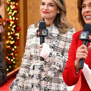 Savannah Guthrie 2025 Macy’s Thanksgiving Day Cream & Beige Plaid Double-Breasted Coat with Fringed Trim and Gold Buttons